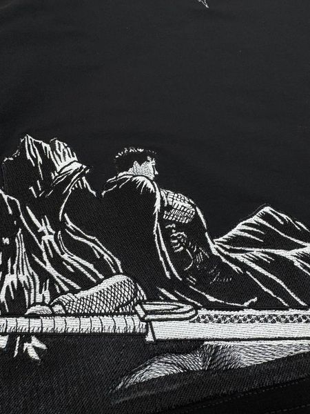 Berserk mountain large embroidery oversize t-shirt 31.289 фото