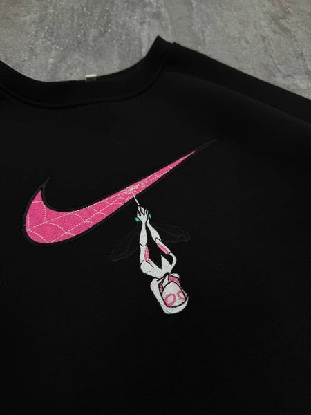 swoosh Spider-Gwen v2 oversize sweatshirt 31.424 фото